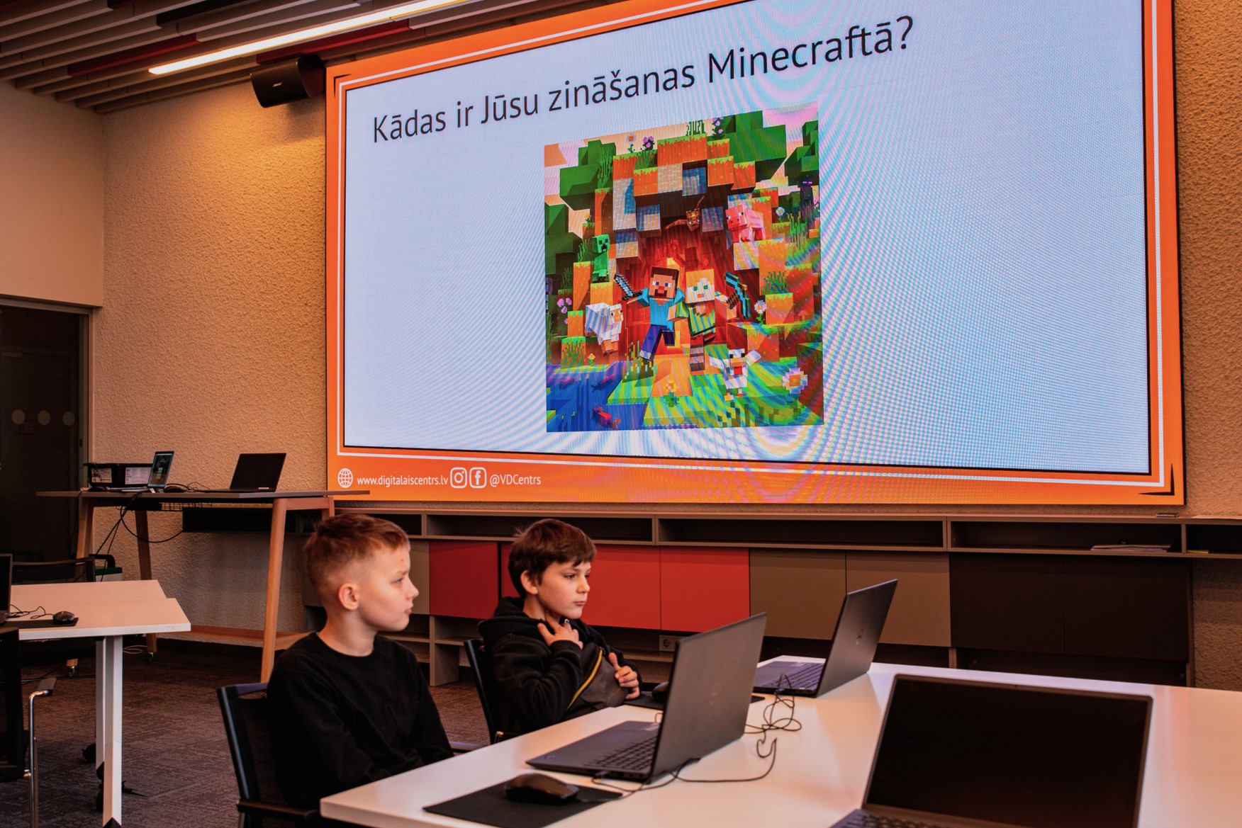 Ventspils zinātnes centrs VIZIUM aicina skolēnus uz Minecraft nodarbību